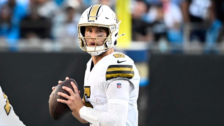 Nov 9, 2025; Charlotte, North Carolina, USA;  New Orleans Saints quarterback Tyler Shough (6) looks to pass in the fourth quarter at Bank of America Stadium. Mandatory Credit: Bob Donnan-Imagn Images