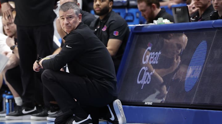 Boise State Broncos head coach Leon Rice.