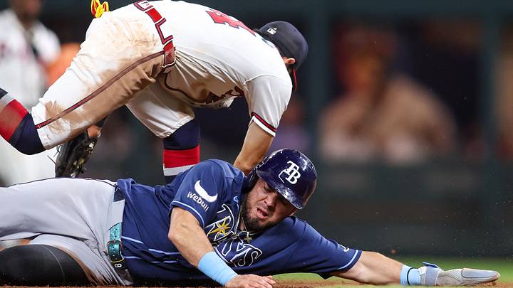 Sep 9, 2026; Atlanta, Georgia, USA; Tampa Bay Rays first baseman Jonathan Aranda (8) slides into second safely past Atlanta Braves shortstop Mauricio Dubon (14) in the seventh inning at Truist Park. Mandatory Credit: Brett Davis-Imagn Images Sep 9, 2026; Atlanta, Georgia, USA; Tampa Bay Rays first baseman Jonathan Aranda (8) slides into second safely past Atlanta Braves shortstop Mauricio Dubon (14) in the seventh inning at Truist Park. Mandatory Credit: Brett Davis-Imagn Images