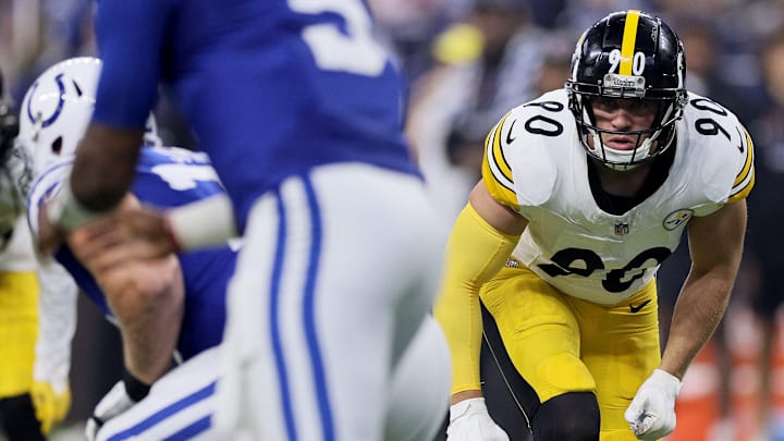 Pittsburgh Steelers v Indianapolis Colts