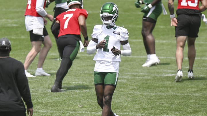 Jun 11, 2025; Florham Park, NY, USA; New York Jets cornerback Sauce Gardner (1) warms up during minicamp at Atlantic Health Jets Training Center. Mandatory Credit: John Jones-Imagn Images