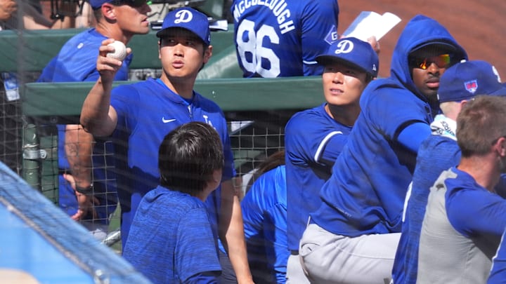 Los Dodgers todavía hacen ajustes en el roster para el Opening Day
