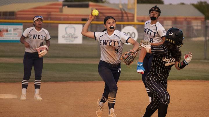 Gray's Creek ’s Skylar Belote gets caught in a pickle with Purnell Swett’s Angel Chavis chasing her down during the third inning on Tuesday, April 21, 2026, at Gray's Creek High School.