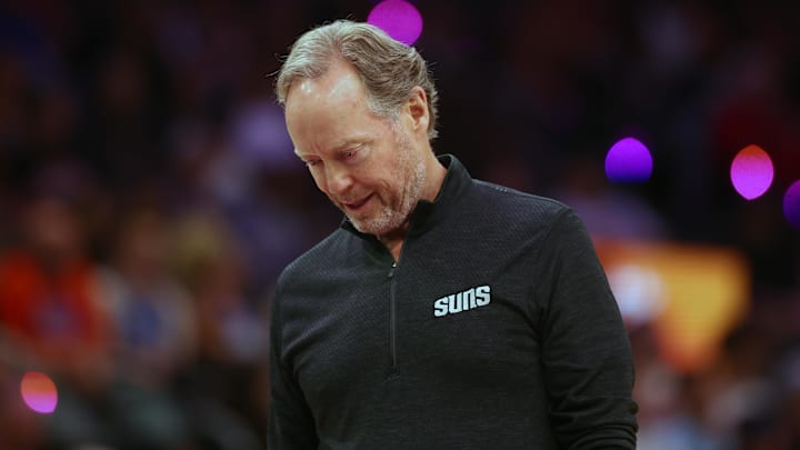 Apr 9, 2025; Phoenix, Arizona, USA; Phoenix Suns head coach Mike Budenholzer reacts during the second half against the Oklahoma City Thunder at Footprint Center. Mandatory Credit: Mark J. Rebilas-Imagn Images Apr 9, 2025; Phoenix, Arizona, USA; Phoenix Suns head coach Mike Budenholzer reacts during the second half against the Oklahoma City Thunder at Footprint Center. Mandatory Credit: Mark J. Rebilas-Imagn Images