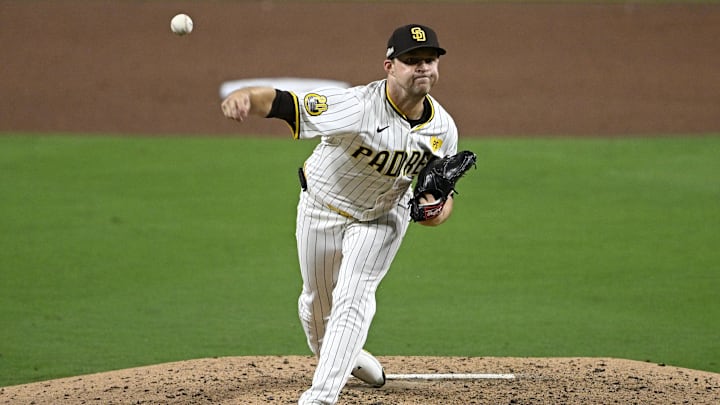 Oct 1, 2024; San Diego, California, USA; San Diego Padres pitcher Michael King (34) throws a pitch against the Atlanta Braves during the fifth inning in game one of the Wildcard round for the 2024 MLB Playoffs at Petco Park. Mandatory Credit: Denis Poroy-Imagn Images Oct 1, 2024; San Diego, California, USA; San Diego Padres pitcher Michael King (34) throws a pitch against the Atlanta Braves during the fifth inning in game one of the Wildcard round for the 2024 MLB Playoffs at Petco Park. Mandatory Credit: Denis Poroy-Imagn Images