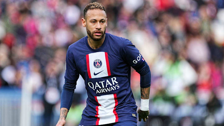 Neymar peut compter sur le soutien d'Emmanuel Petit.