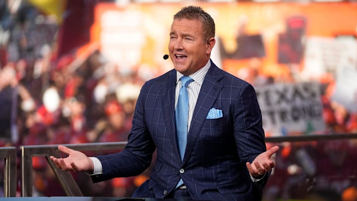 Kirk Herbstreit claps back at Barstool Sports after it claimed he said the North Carolina football team was "bad".