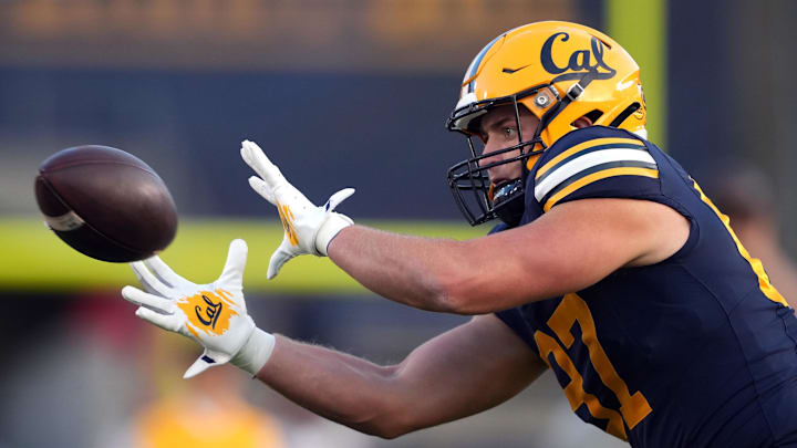 Cal tight end Jack Endries