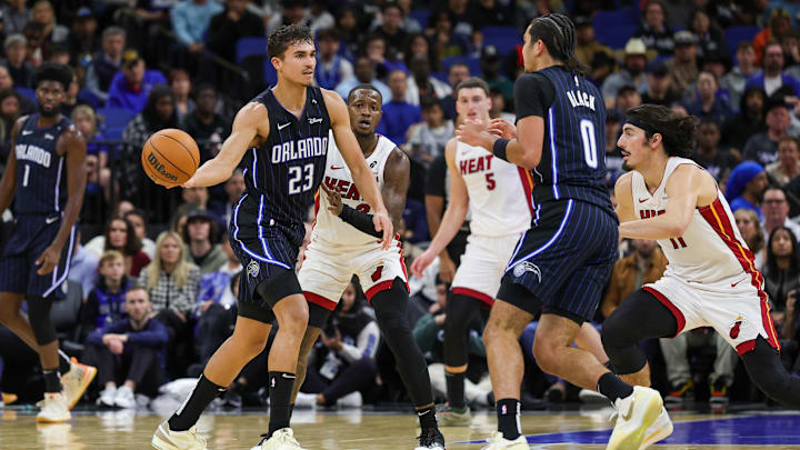 Orlando Magic forward Tristan da Silva (23) passes the ball during the second quarter against the Miami Heat at Kia Center.