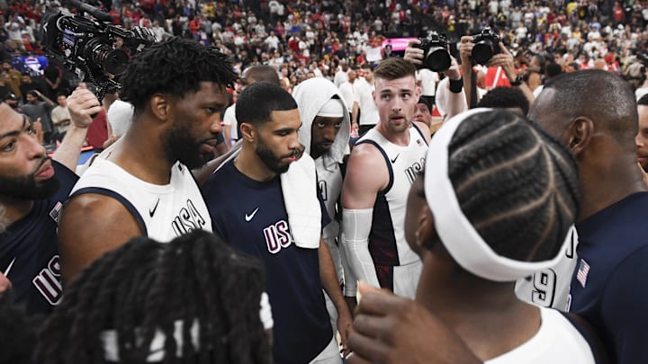 Jul 10, 2024; Las Vegas, Nevada, USA; Members of the USA team huddle together after defeating Canada in the USA Basketball Showcase at T-Mobile Arena. Mandatory Credit: Candice Ward-USA TODAY Sports Jul 10, 2024; Las Vegas, Nevada, USA; Members of the USA team huddle together after defeating Canada in the USA Basketball Showcase at T-Mobile Arena. Mandatory Credit: Candice Ward-USA TODAY Sports