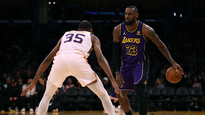 Phoenix Suns v Los Angeles Lakers Phoenix Suns v Los Angeles Lakers