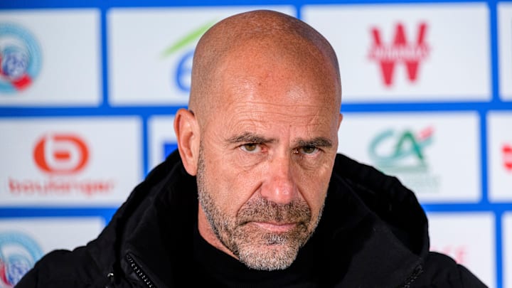 Peter Bosz devrait rester à l'OL.