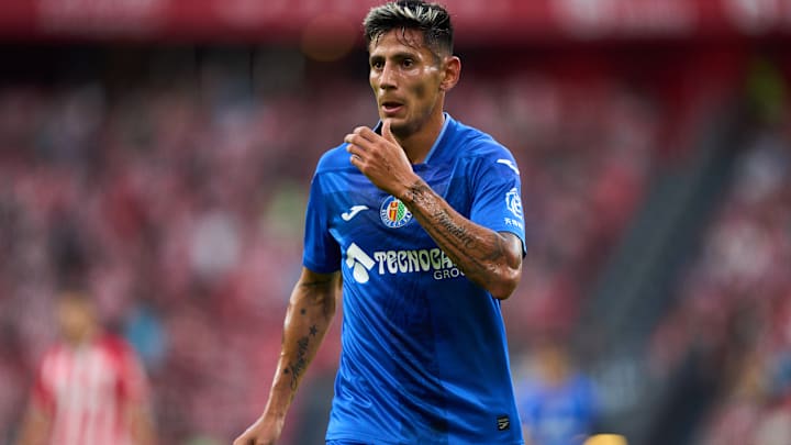 Fabrizio Angileri está na mira do Timão para a temporada 2025