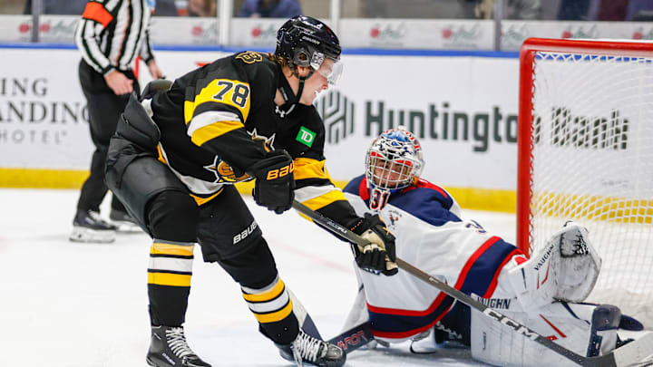 Brantford Bulldogs v Saginaw Spirit Brantford Bulldogs v Saginaw Spirit