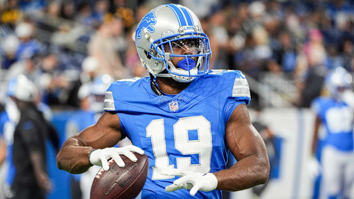 Detroit Lions wide receiver Donovan Peoples-Jones (19) warms up before a preseason game against Pittsburgh Steelers at Ford Field in Detroit on Saturday, August 24, 2024.