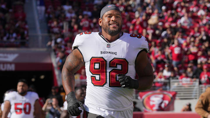 Nov 19, 2023; Santa Clara, California, USA; Tampa Bay Buccaneers defensive end William Gholston (92) before the game against the San Francisco 49ers at Levi's Stadium. Mandatory Credit: Darren Yamashita-Imagn Images Nov 19, 2023; Santa Clara, California, USA; Tampa Bay Buccaneers defensive end William Gholston (92) before the game against the San Francisco 49ers at Levi's Stadium. Mandatory Credit: Darren Yamashita-Imagn Images