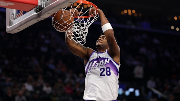 Jan 1, 2026; Inglewood, California, USA;  Utah Jazz forward Brice Sensabaugh (28) dunks the ball during the first quarter against the Los Angeles Clippers at Intuit Dome. Mandatory Credit: Kiyoshi Mio-Imagn Images