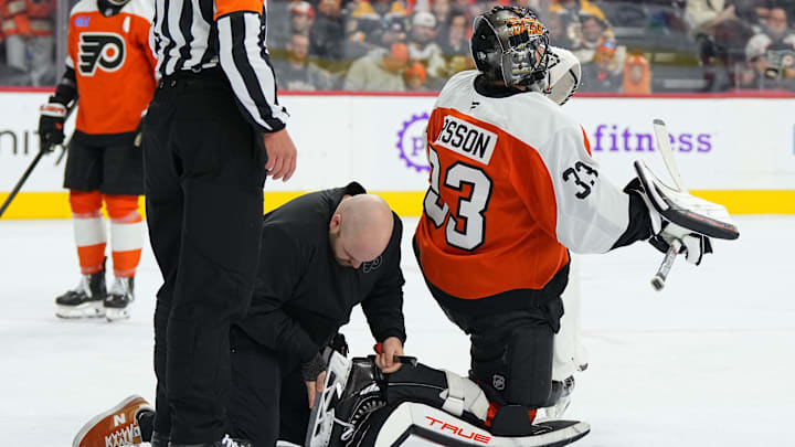 Boston Bruins v Philadelphia Flyers