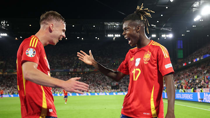 Dani Olmo und Nico Williams gehören zu den Stars der EM. Dani Olmo und Nico Williams gehören zu den Stars der EM.