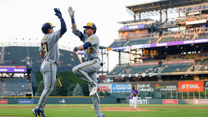 Christian Yelich conectó un descomunal batazo ante Rockies