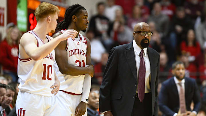 Jan 14, 2025; Bloomington, Indiana, USA; Indiana Hoosiers head coach Mike Woodson instructs his team as Indiana Hoosiers forward Luke Goode (10) and Indiana Hoosiers forward Mackenzie Mgbako (21) check in to the game during the second half against the Illinois Fighting Illini at Simon Skjodt Assembly Hall. Mandatory Credit: Robert Goddin-Imagn Images