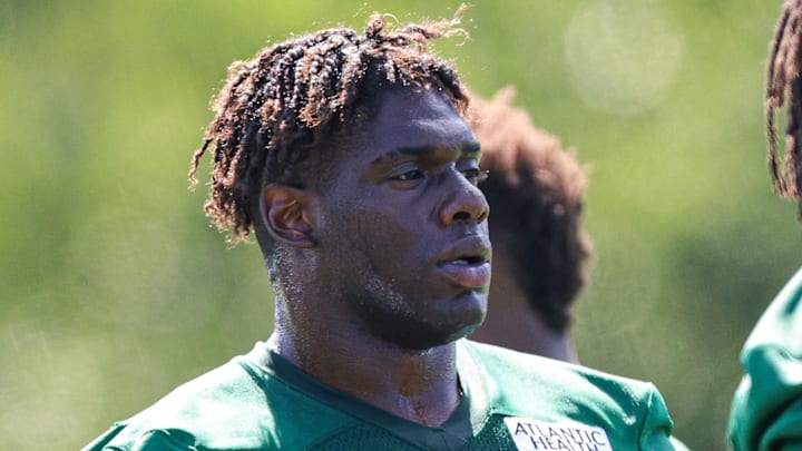 NY Jets, Carl Lawson