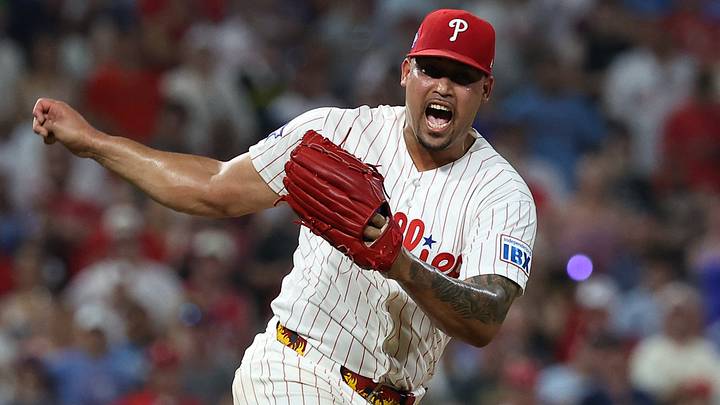 Jul 1, 2026; Philadelphia, Pennsylvania, USA; Philadelphia Phillies pitcher Jhoan Duran (59) reacts after a victory against the Pittsburgh Pirates at Citizens Bank Park. Jul 1, 2026; Philadelphia, Pennsylvania, USA; Philadelphia Phillies pitcher Jhoan Duran (59) reacts after a victory against the Pittsburgh Pirates at Citizens Bank Park.