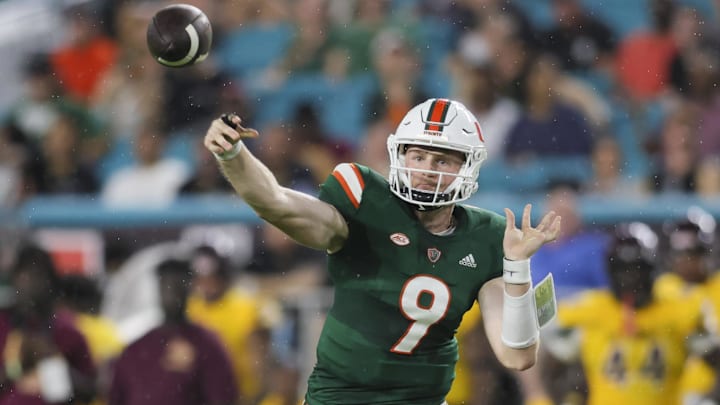 Miami Hurricanes quarterback Tyler Van Dyke (9)