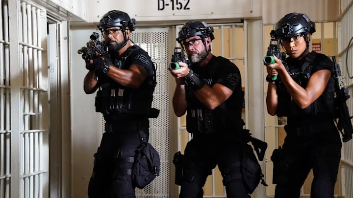 Pictured (L-R): Shemar Moore as Daniel “Hondo” Harrelson, Jay Harrington as David “Deacon” Kay, and Annie Ilonzeh as Devin Gamble in S.W.A.T. 