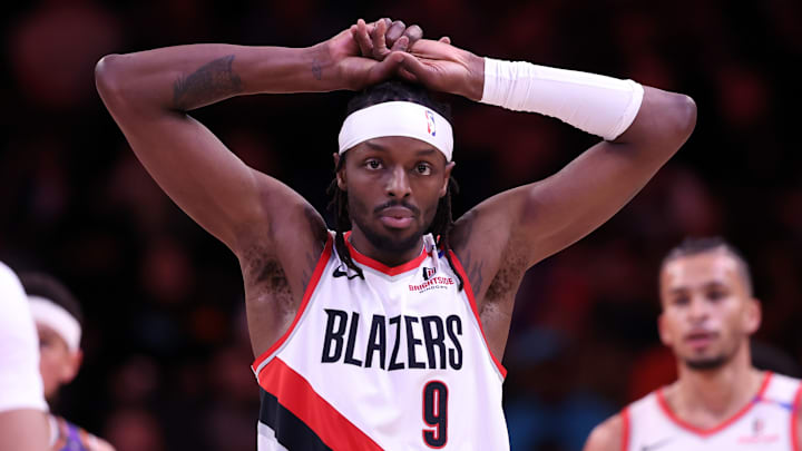 Portland Trail Blazers v Phoenix Suns
