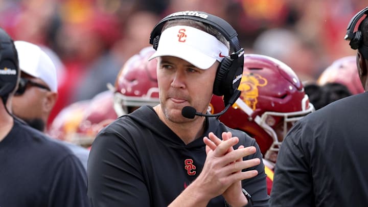 Nov 18, 2023; Los Angeles, California, USA; USC Trojans head coach Lincoln Riley during the first quarter at United Airlines Field at Los Angeles Memorial Coliseum. Mandatory Credit: Jason Parkhurst-Imagn Images