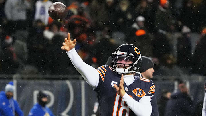 Chicago Bears quarterback Caleb Williams (18) throws a pass during warmups.