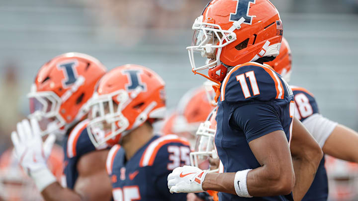 Western Michigan v Illinois