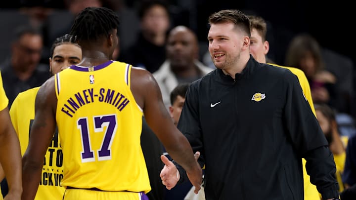Los Angeles Lakers v Los Angeles Clippers