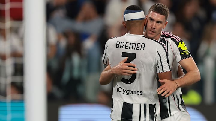 Juventus FC v Parma Calcio 1913 - Serie A