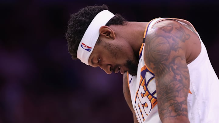 San Antonio Spurs v Phoenix Suns