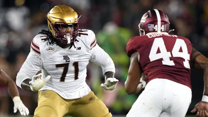 Sep 13, 2025; Stanford, California, USA; Boston College Eagles offensive lineman Jude Bowry (71) blocks against Stanford Cardinal linebacker Ernest Cooper (44) during the second quarter at Stanford Stadium. Mandatory Credit: Darren Yamashita-Imagn Images Sep 13, 2025; Stanford, California, USA; Boston College Eagles offensive lineman Jude Bowry (71) blocks against Stanford Cardinal linebacker Ernest Cooper (44) during the second quarter at Stanford Stadium. Mandatory Credit: Darren Yamashita-Imagn Images