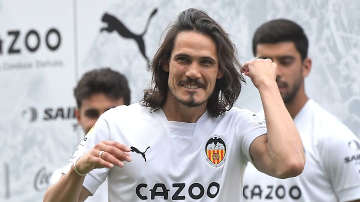 Edinson Cavani a signé à Valence.