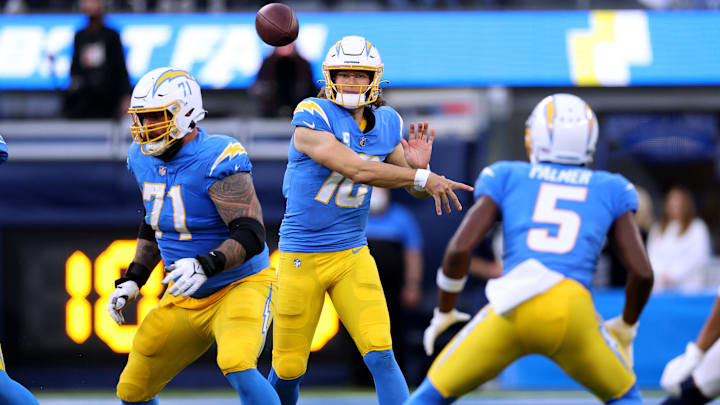 Denver Broncos v Los Angeles Chargers