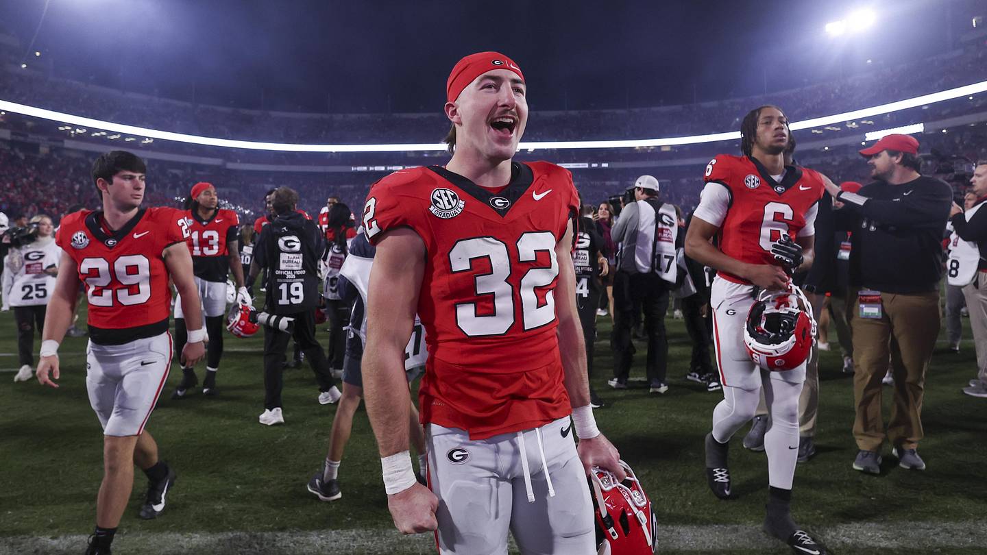 Atlanta Falcons Head Coach Offers High Praise for Former Georgia Football Player