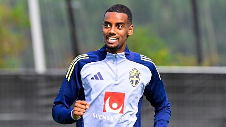FBL-SWE-ENG-PR-LIVERPOOL-ISAK