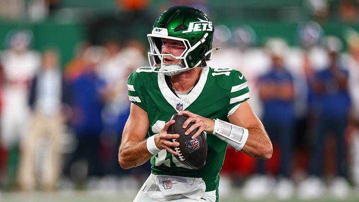 New York Jets quarterback Cade Klubnik had his ups and downs in the preseason finale against the New York Giants. New York Jets quarterback Cade Klubnik had his ups and downs in the preseason finale against the New York Giants.