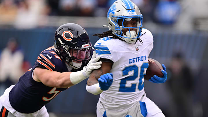Jack Sanborn attempts to drag down Detroit's Jahmyr Gibbs last season at Soldier Field. Sanborn could be a Cowboys starter.