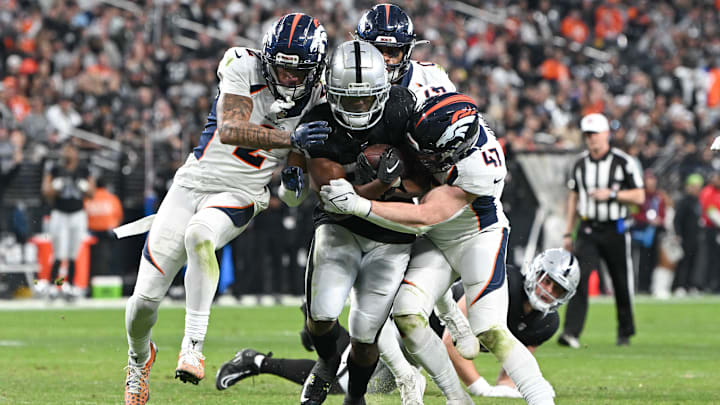 Denver Broncos v Las Vegas Raiders