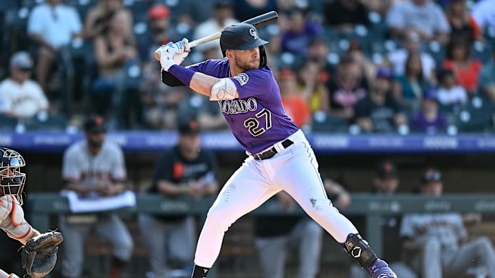 Trevor Story rechazó la oferta calificada de los Rockies