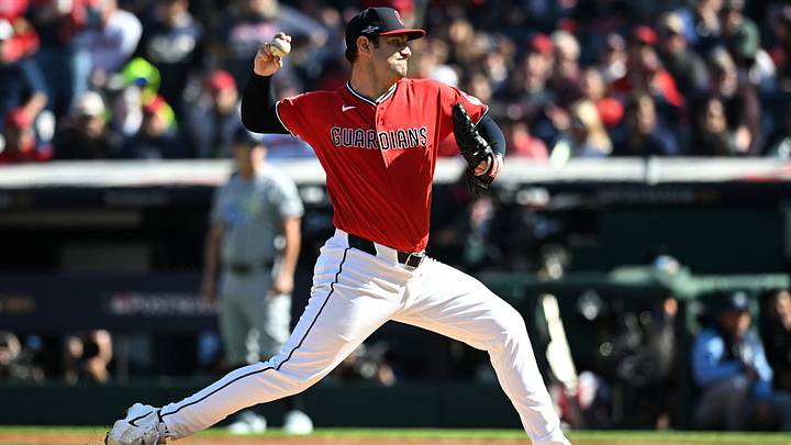 Oct 15, 2026; Cleveland, Ohio, USA; Cleveland Guardians pitcher Gavin Williams (32) throws a pitch against the Tampa Bay Rays during the first inning in game three of the ALCS for the 2026 MLB Playoffs at Progressive Field. Mandatory Credit: Ken Blaze-Imagn Images Oct 15, 2026; Cleveland, Ohio, USA; Cleveland Guardians pitcher Gavin Williams (32) throws a pitch against the Tampa Bay Rays during the first inning in game three of the ALCS for the 2026 MLB Playoffs at Progressive Field. Mandatory Credit: Ken Blaze-Imagn Images
