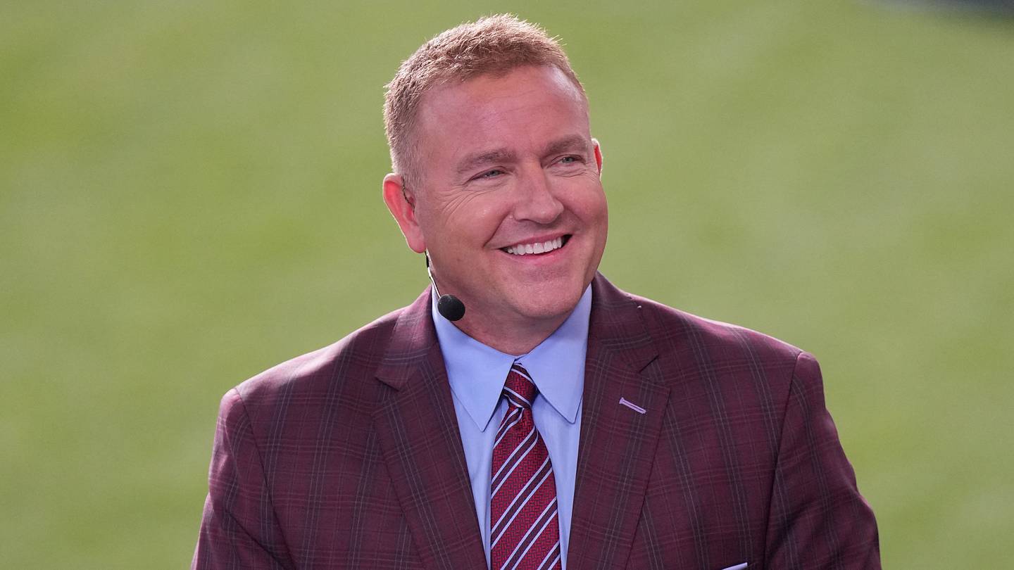Kirk Herbstreit Names His Pick for the Best Quarterback in College Football