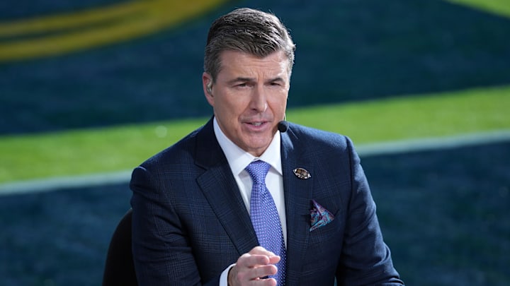 Rece Davis on the ESPN College Gameday set