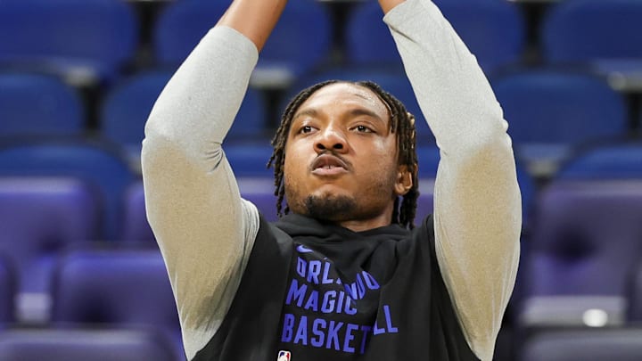 Orlando Magic center Wendell Carter Jr. (34) warms up before the game against the Detroit Pistons at KIA Center.