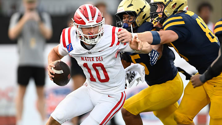 Quarterback Ryan Hopkins and Mater Dei are No. 1 in the national and Southwest Region rankings.